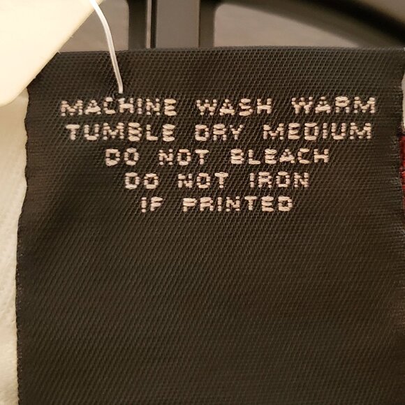 🐰 BB Energy – Bugs Bunny Graphic by Giant (XL) - Picture 5 of 9